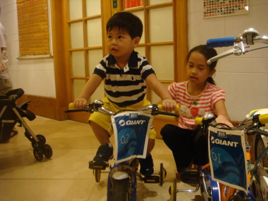 租腳踏車一小時50元